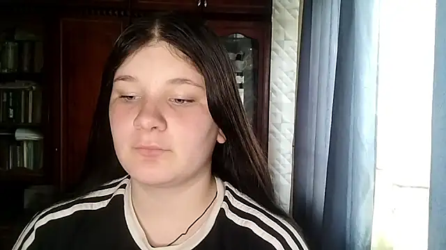 BeatriceMolands online show from May 20, 10:54 am