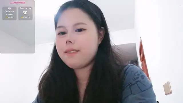 66-hannah-66 online show from April 22, 3:46 pm