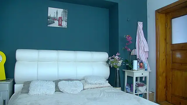 JoLicious  online show from April 23, 4:35 am
