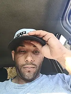 Ggshoow online show from April 16, 1:23 pm