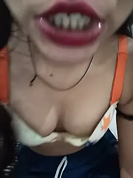 Snapshot of Riya_rani7 chatting on July 9, 4:00 pm Riya rani7 online show from July 9, 4:00 pm