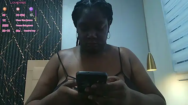 Snapshot of Canela__hot chatting on May 30, 11:18 am Canela hot online show from May 30, 11:18 am