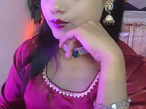Snapshot of bold-fareen chatting on June 21, 9:06 pm bold-fareen online show from June 21, 9:06 pm