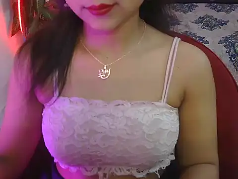 Snapshot of bold-fareen chatting on July 27, 6:31 am bold-fareen online show from July 27, 6:31 am