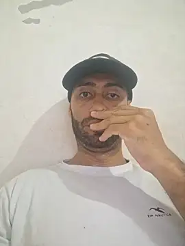 Snapshot of Cacu7 chatting on April 16, 3:57 pm Cacu7 online show from April 16, 3:57 pm