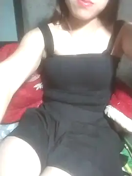 Snapshot of Zara-Lina chatting on April 18, 12:20 pm Zara-Lina online show from April 18, 12:20 pm