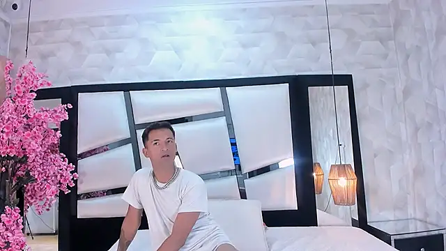 Chase jacson1 online show from April 23, 12:51 pm