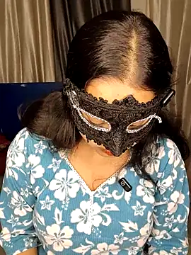 couple hot43 online show from June 1, 7:26 pm