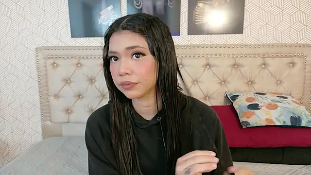 Snapshot of Nathy_Pelaez chatting on April 30, 3:24 am Nathy Pelaez online show from April 30, 3:24 am