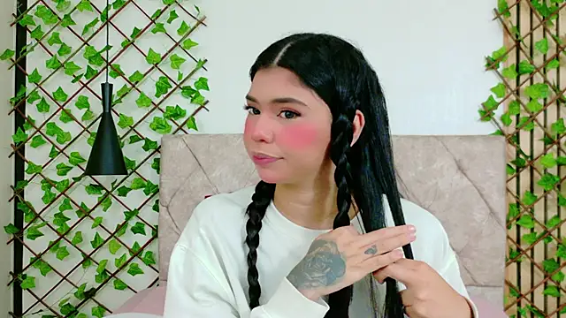 Snapshot of Nathy_Pelaez chatting on May 13, 11:18 am Nathy Pelaez online show from May 13, 11:18 am