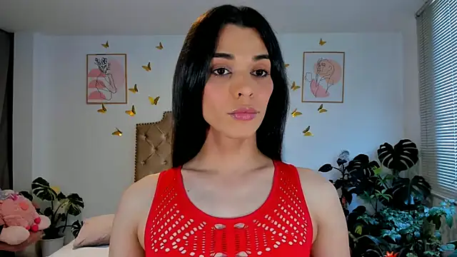 Snapshot of bella_grego chatting on June 23, 7:01 pm bella grego online show from June 23, 7:01 pm