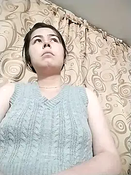 Snapshot of julietaflame chatting on May 21, 2:29 am julietaflame online show from May 21, 2:29 am