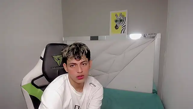 Snapshot of Yosepp_cum chatting on July 7, 11:20 pm Yosepp cum online show from July 7, 11:20 pm