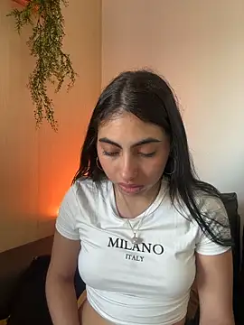 Snapshot of Lily_Rush chatting on May 24, 12:10 pm Lily Rush online show from May 24, 12:10 pm