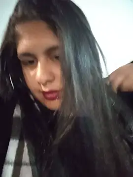 Snapshot of Thamimaodefada chatting on May 22, 8:58 pm Thamimaodefada online show from May 22, 8:58 pm