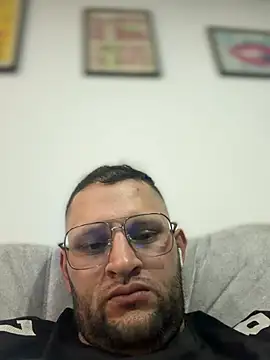 Snapshot of fabianvergon94 chatting on April 30, 12:06 am fabianvergon94 online show from April 30, 12:06 am