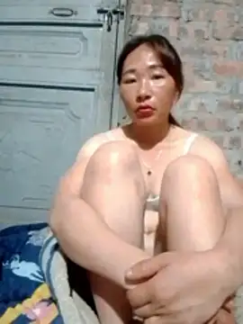 Tieuthu2 online show from May 6, 12:43 pm