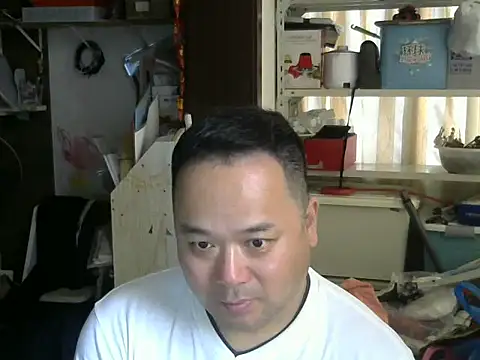 Snapshot of xinxinde123 chatting on April 29, 1:53 am xinxinde123 online show from April 29, 1:53 am