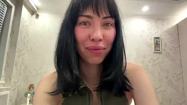 LuisaAlconcel online show from May 20, 6:03 pm