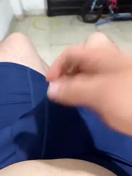 tubabyboy79 online show from April 21, 9:39 pm