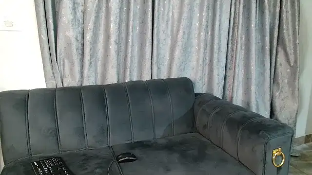 SweetHotLips102 online show from May 29, 2:53 am