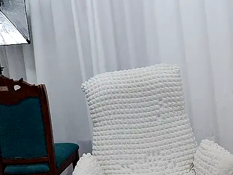 Snapshot of hua-168 chatting on July 18, 1:59 pm hua-168 online show from July 18, 1:59 pm