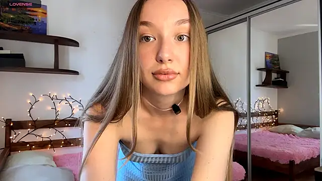 LessieKeisker online show from May 21, 10:22 am