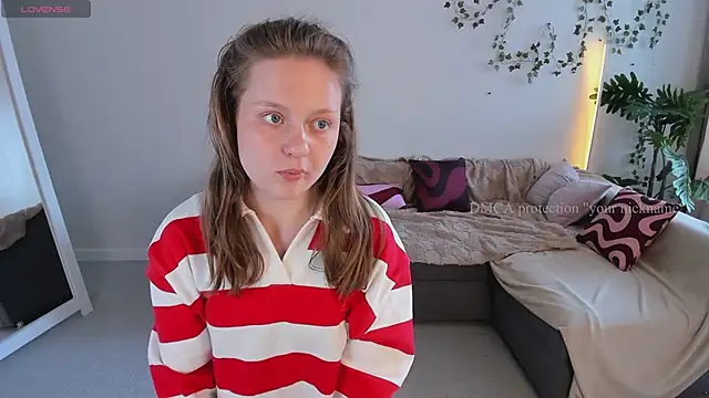 French Fry online show from April 22, 12:39 pm