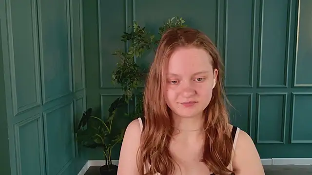 Snapshot of French_Fry chatting on June 27, 9:14 am French Fry online show from June 27, 9:14 am