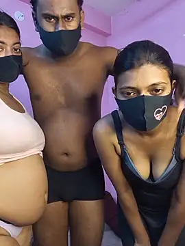 Loving Naughtycouple online show from June 13, 3:59 am