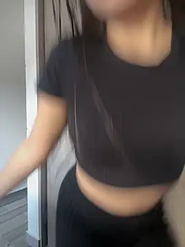 Soffy 20 online show from May 6, 5:40 pm