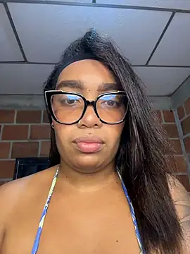 Piel Canela online show from July 16, 1:11 am