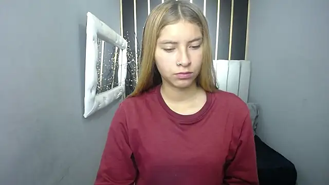 Snapshot of nancy_blonde chatting on May 12, 1:19 pm nancy blonde online show from May 12, 1:19 pm
