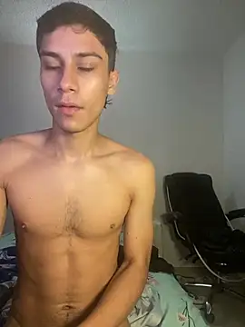 Snapshot of Axel_DavisS chatting on June 30, 3:57 pm Axel DavisS online show from June 30, 3:57 pm