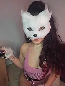 Snapshot of lilianroses chatting on May 16, 7:34 pm lilianroses online show from May 16, 7:34 pm