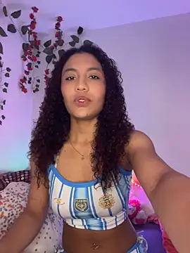 Daphnne Curly online show from May 30, 3:14 am