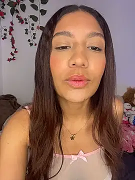 Daphnne Curly online show from June 27, 2:05 am