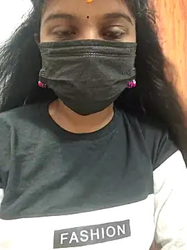 Snapshot of Tamil_Hot_Dharsha chatting on July 20, 4:05 am Tamil Hot Dharsha online show from July 20, 4:05 am