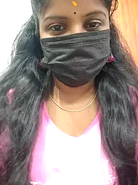 Snapshot of Tamil_Hot_Dharsha chatting on August 8, 8:27 am Tamil Hot Dharsha online show from August 8, 8:27 am