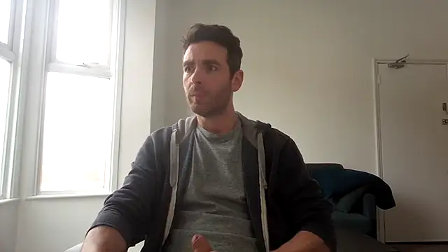 Snapshot of frenchbdmaninlondon chatting on May 5, 11:40 am frenchbdmaninlondon online show from May 5, 11:40 am