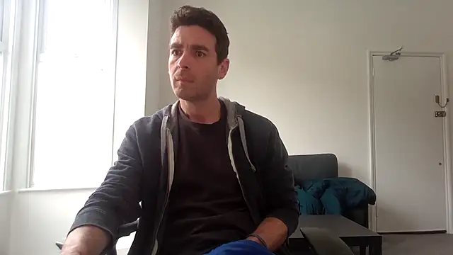 Snapshot of frenchbdmaninlondon chatting on May 7, 12:32 pm frenchbdmaninlondon online show from May 7, 12:32 pm