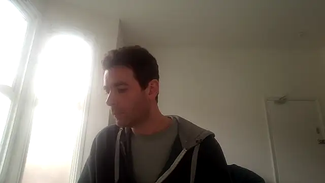 Snapshot of frenchbdmaninlondon chatting on May 8, 11:15 am frenchbdmaninlondon online show from May 8, 11:15 am