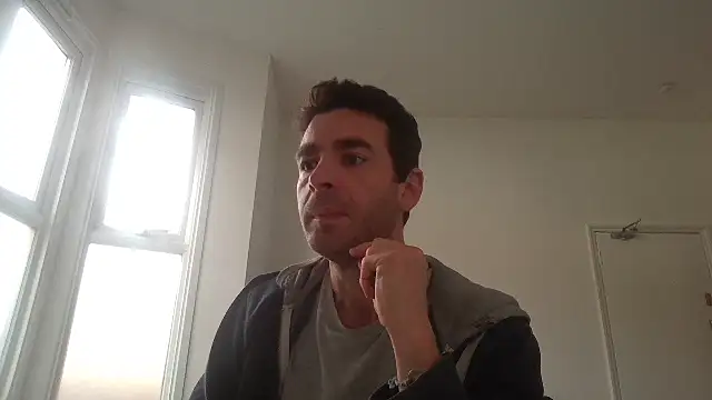 Snapshot of frenchbdmaninlondon chatting on May 21, 10:11 am frenchbdmaninlondon online show from May 21, 10:11 am