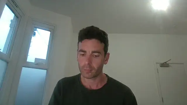 Snapshot of frenchbdmaninlondon chatting on July 6, 8:11 pm frenchbdmaninlondon online show from July 6, 8:11 pm