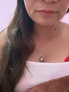  Sara pusy online show from April 18, 3:38 pm