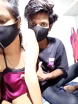 HOTS-COUPLES online show from April 27, 2:20 am