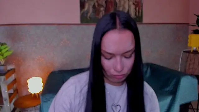 EvaLeila online show from April 30, 5:58 am