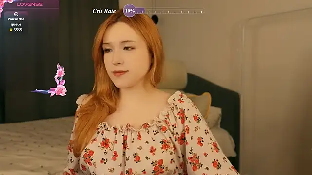 flaremoon online show from July 17, 4:19 am