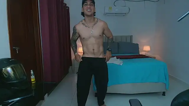 Snapshot of Mrbig_maximo chatting on June 30, 12:22 am Mrbig maximo online show from June 30, 12:22 am