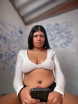 ElahiaMarquez online show from May 12, 2:47 pm